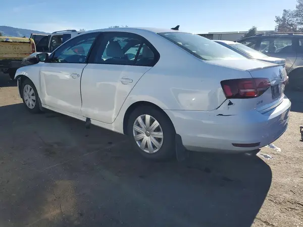 3VWD17AJ0HM301579 2017 VOLKSWAGEN JETTA - Image 2