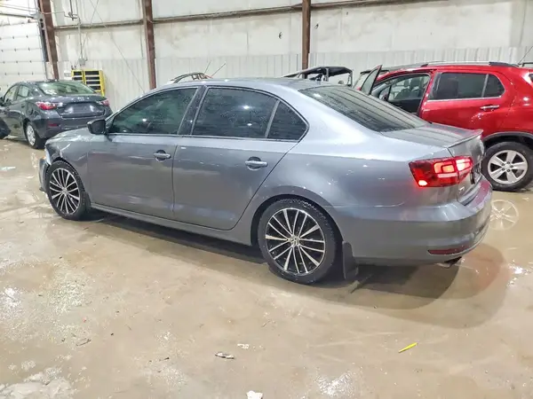 3VWD17AJ0HM305549 2017 VOLKSWAGEN JETTA - Image 2