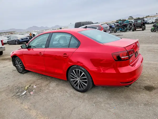 3VWD17AJ0HM391705 2017 VOLKSWAGEN JETTA - Image 2