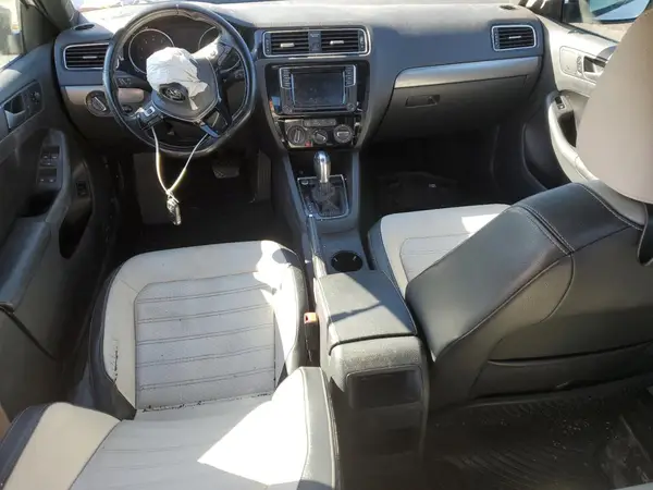 3VWD17AJ0HM397049 2017 VOLKSWAGEN JETTA - Image 8