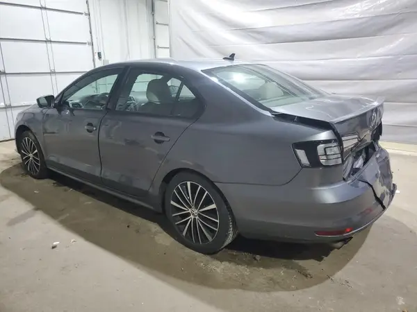 3VWD17AJ1GM246221 2016 VOLKSWAGEN JETTA - Image 2
