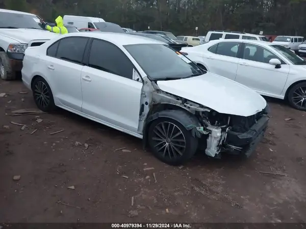 3VWD17AJ1GM248793 2016 VOLKSWAGEN JETTA - Image 1