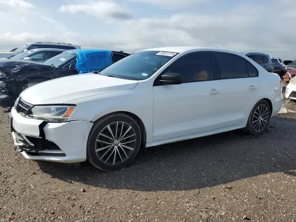 3VWD17AJ1GM253881 2016 VOLKSWAGEN JETTA - Image 1