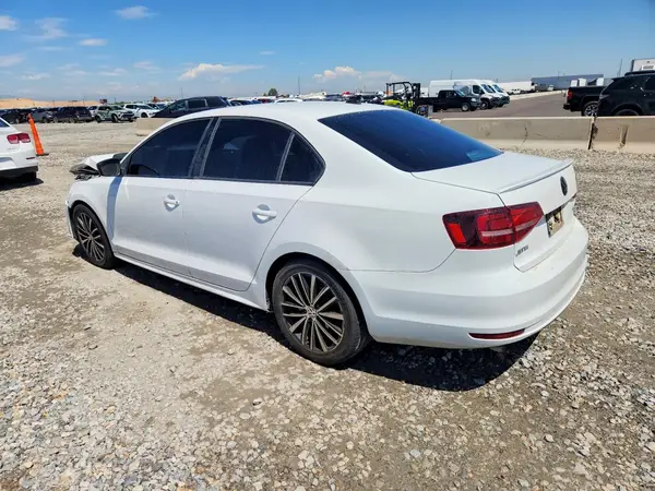 3VWD17AJ1GM269966 2016 VOLKSWAGEN JETTA - Image 2