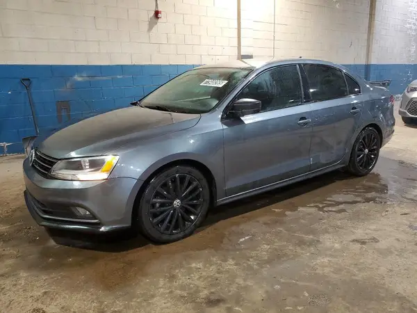 3VWD17AJ1GM274827 2016 VOLKSWAGEN JETTA - Image 1