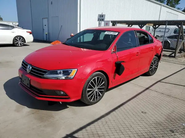 3VWD17AJ1GM280563 2016 VOLKSWAGEN JETTA - Image 1