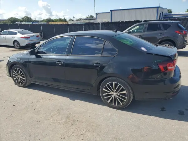 3VWD17AJ1GM292986 2016 VOLKSWAGEN JETTA - Image 2