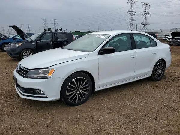 3VWD17AJ1GM293734 2016 VOLKSWAGEN JETTA - Image 1
