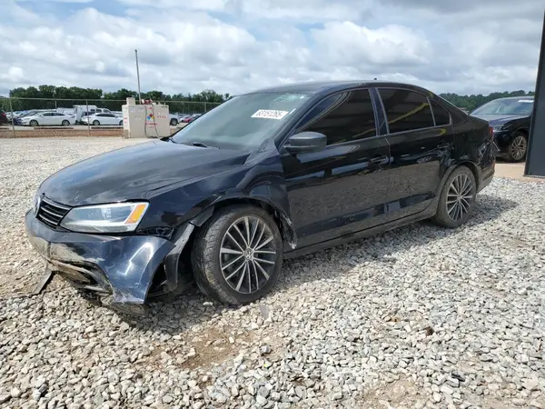3VWD17AJ1GM297265 2016 VOLKSWAGEN JETTA - Image 1