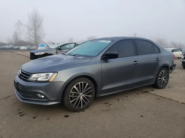 3VWD17AJ1GM298111 2016 VOLKSWAGEN JETTA - Image 1