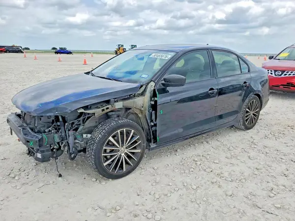 3VWD17AJ1GM301699 2016 VOLKSWAGEN JETTA - Image 1