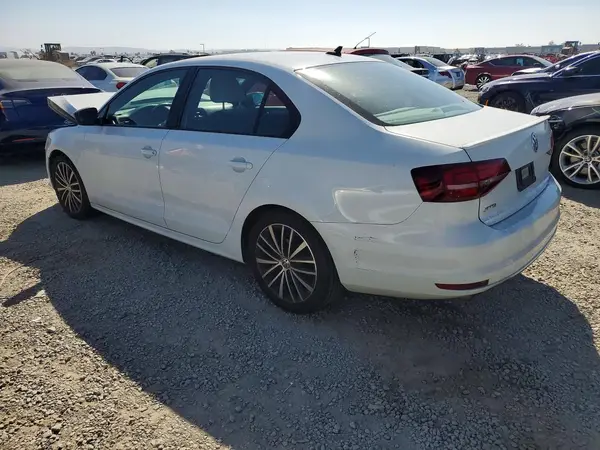 3VWD17AJ1GM342124 2016 VOLKSWAGEN JETTA - Image 2