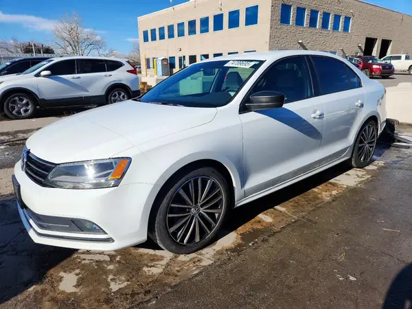 3VWD17AJ1GM343709 2016 VOLKSWAGEN JETTA - Image 1