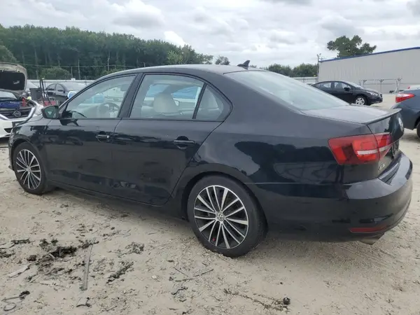 3VWD17AJ1GM386480 2016 VOLKSWAGEN JETTA - Image 2