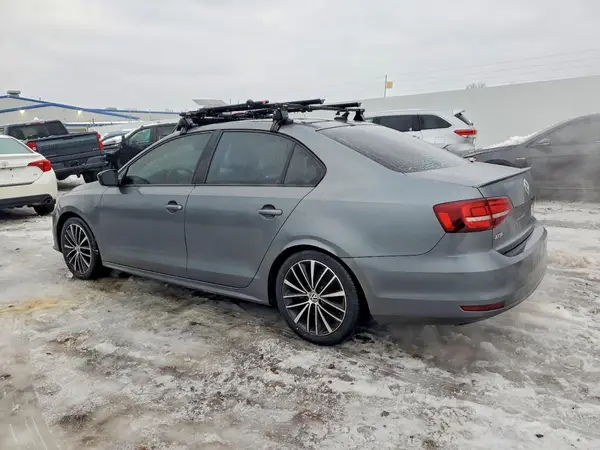 3VWD17AJ1GM387676 2016 VOLKSWAGEN JETTA - Image 2