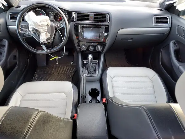 3VWD17AJ1GM415167 2016 VOLKSWAGEN JETTA - Image 8