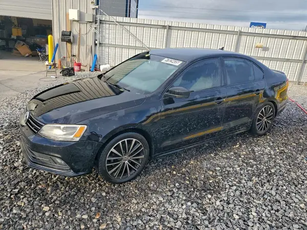 3VWD17AJ1GM416500 2016 VOLKSWAGEN JETTA - Image 1