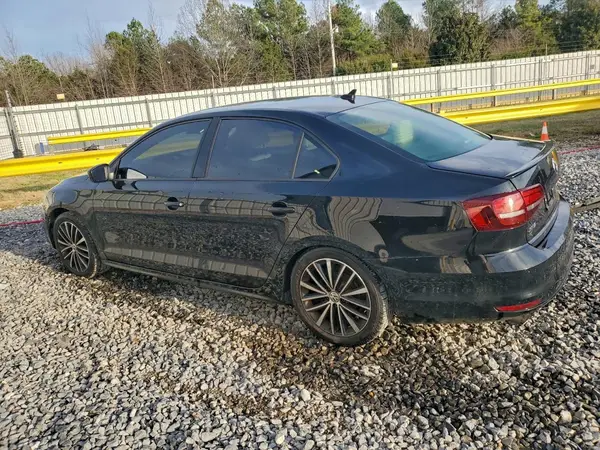 3VWD17AJ1GM416500 2016 VOLKSWAGEN JETTA - Image 2