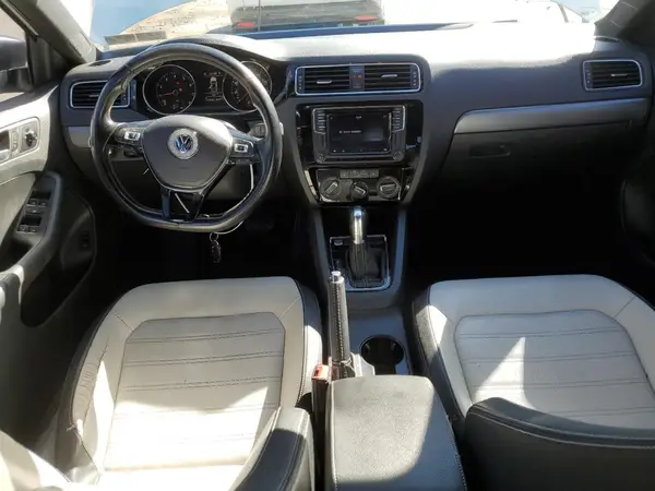 3VWD17AJ1HM305706 2017 VOLKSWAGEN JETTA - Image 8