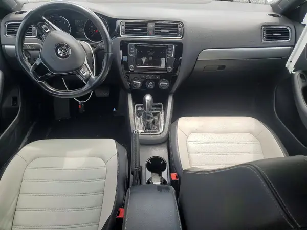 3VWD17AJ1HM407202 2017 VOLKSWAGEN JETTA - Image 8