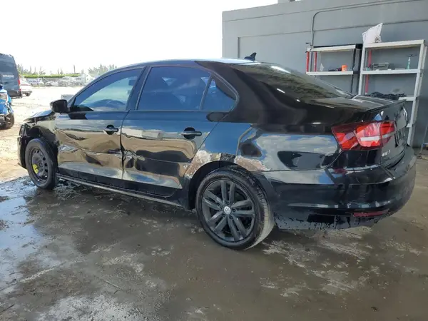 3VWD17AJ1JM222234 2018 VOLKSWAGEN JETTA - Image 2
