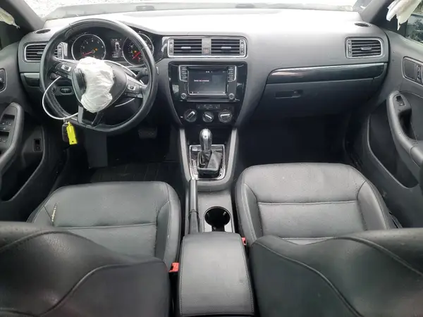 3VWD17AJ1JM237171 2018 VOLKSWAGEN JETTA - Image 8