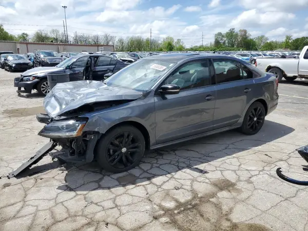 3VWD17AJ1JM250101 2018 VOLKSWAGEN JETTA - Image 1