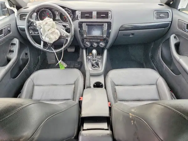 3VWD17AJ1JM255265 2018 VOLKSWAGEN JETTA - Image 8