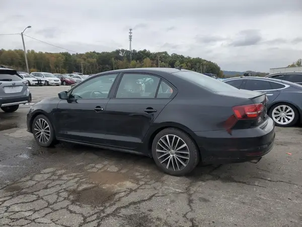 3VWD17AJ2GM229380 2016 VOLKSWAGEN JETTA - Image 2