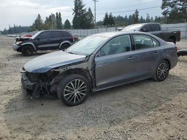 3VWD17AJ2GM229556 2016 VOLKSWAGEN JETTA - Image 1