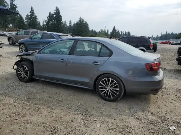 3VWD17AJ2GM229556 2016 VOLKSWAGEN JETTA - Image 2