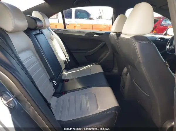 3VWD17AJ2GM267997 2016 VOLKSWAGEN JETTA - Image 8