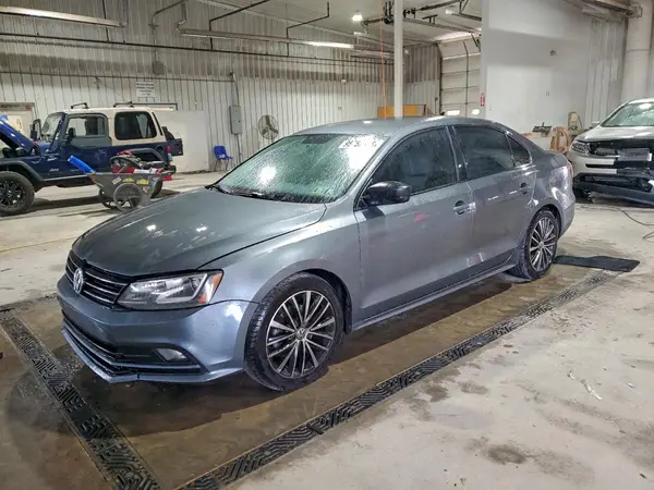 3VWD17AJ2GM271712 2016 VOLKSWAGEN JETTA - Image 1