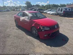 3VWD17AJ2GM295640 2016 VOLKSWAGEN JETTA