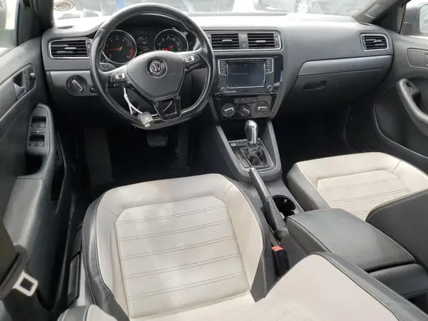 3VWD17AJ2GM301677 2016 VOLKSWAGEN JETTA - Image 8