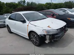 3VWD17AJ2GM305454 2016 VOLKSWAGEN JETTA