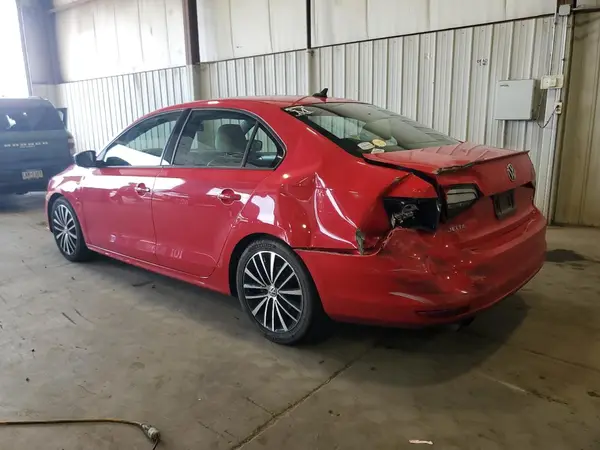 3VWD17AJ2GM338471 2016 VOLKSWAGEN JETTA - Image 2