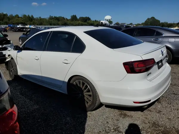 3VWD17AJ2GM346618 2016 VOLKSWAGEN JETTA - Image 2