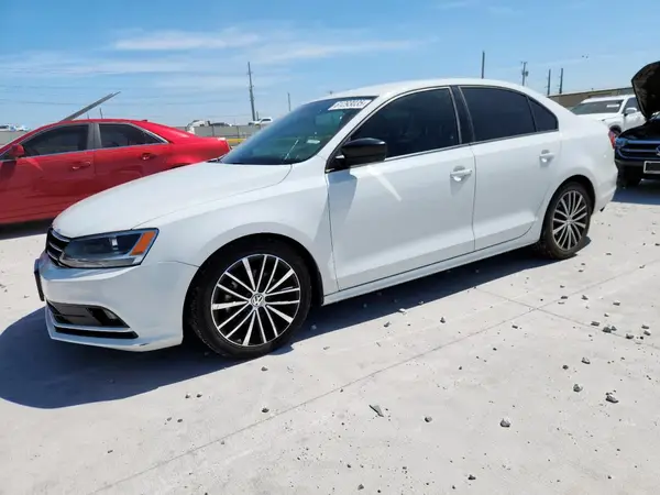 3VWD17AJ2GM348689 2016 VOLKSWAGEN JETTA - Image 1