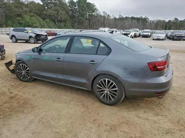 3VWD17AJ2GM410768 2016 VOLKSWAGEN JETTA - Image 2