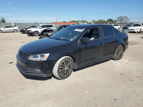 3VWD17AJ2GM414240 2016 VOLKSWAGEN JETTA - Image 1