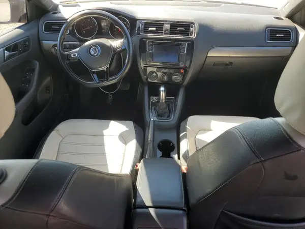 3VWD17AJ2GM414240 2016 VOLKSWAGEN JETTA - Image 8