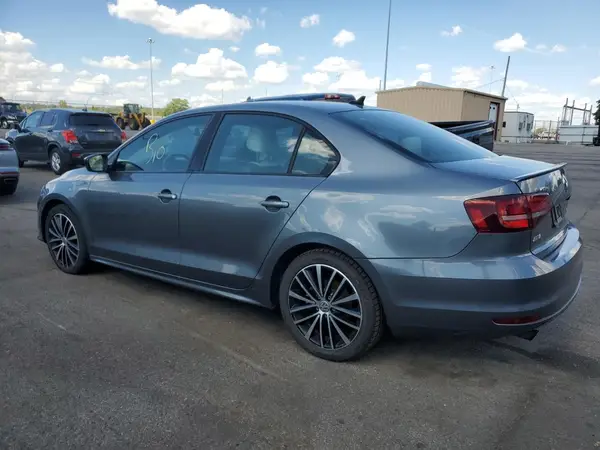 3VWD17AJ2HM310042 2017 VOLKSWAGEN JETTA - Image 2