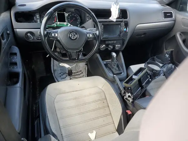 3VWD17AJ2HM310042 2017 VOLKSWAGEN JETTA - Image 8