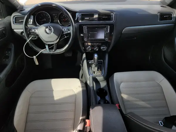 3VWD17AJ2HM394444 2017 VOLKSWAGEN JETTA - Image 8