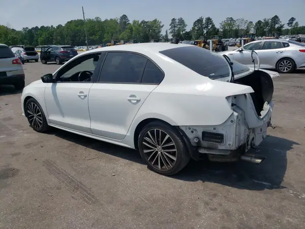 3VWD17AJ2HM397019 2017 VOLKSWAGEN JETTA - Image 2