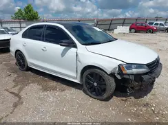 3VWD17AJ2JM213557 2018 VOLKSWAGEN JETTA