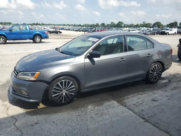 3VWD17AJ3GM228674 2016 VOLKSWAGEN JETTA - Image 1