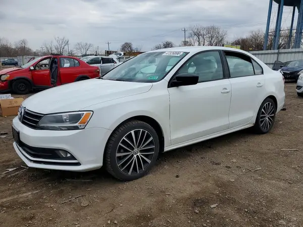 3VWD17AJ3GM242896 2016 VOLKSWAGEN JETTA - Image 1