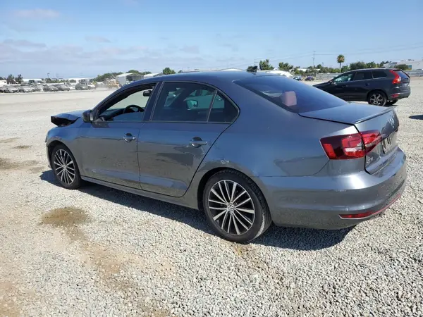 3VWD17AJ3GM255731 2016 VOLKSWAGEN JETTA - Image 2